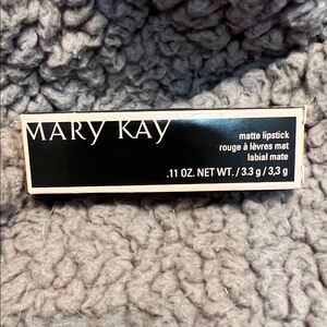 Mary Kay Matte Lipstick in Black Packaging